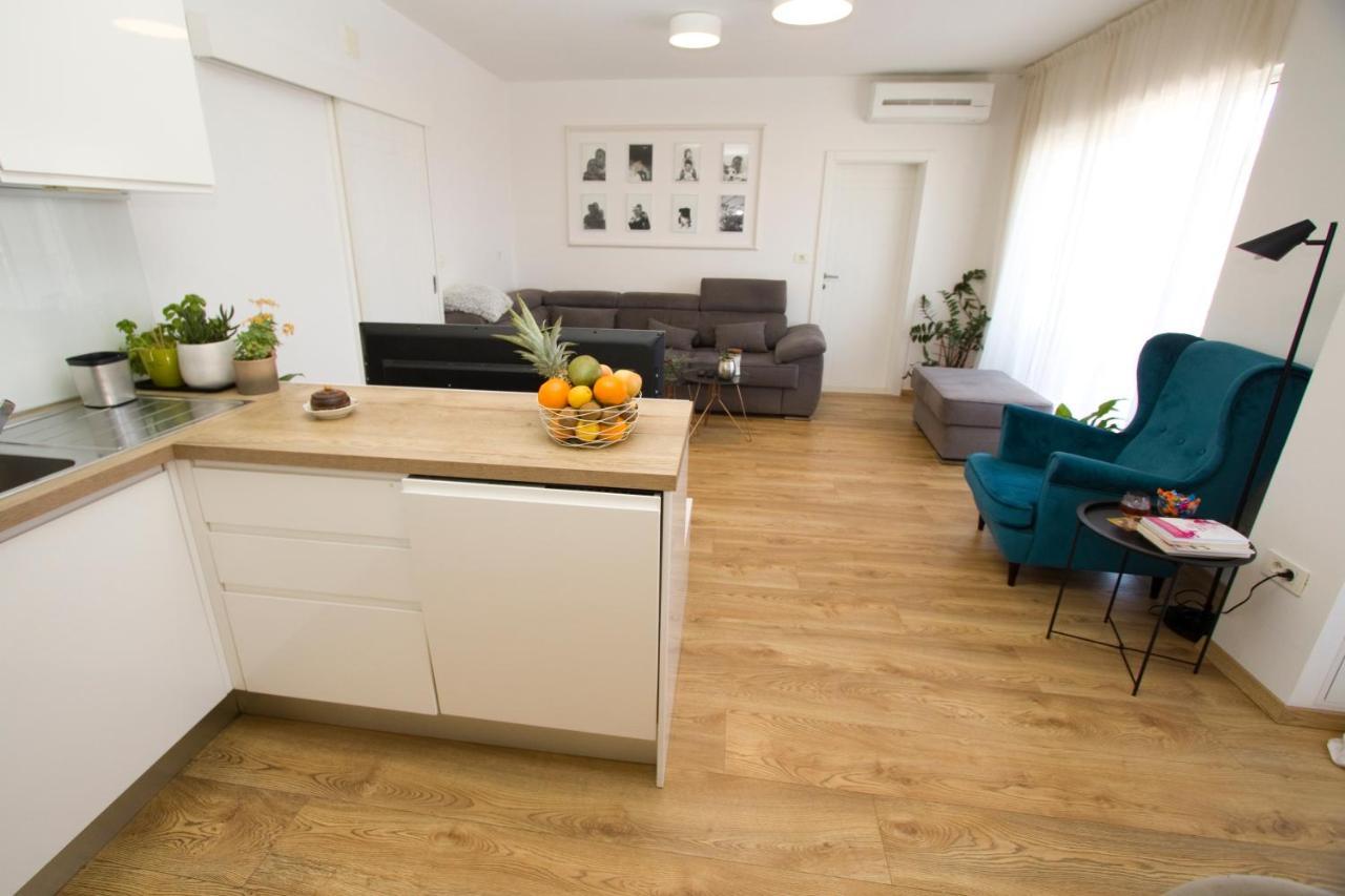 Apartmani Leo-Marin Makarska Dış mekan fotoğraf