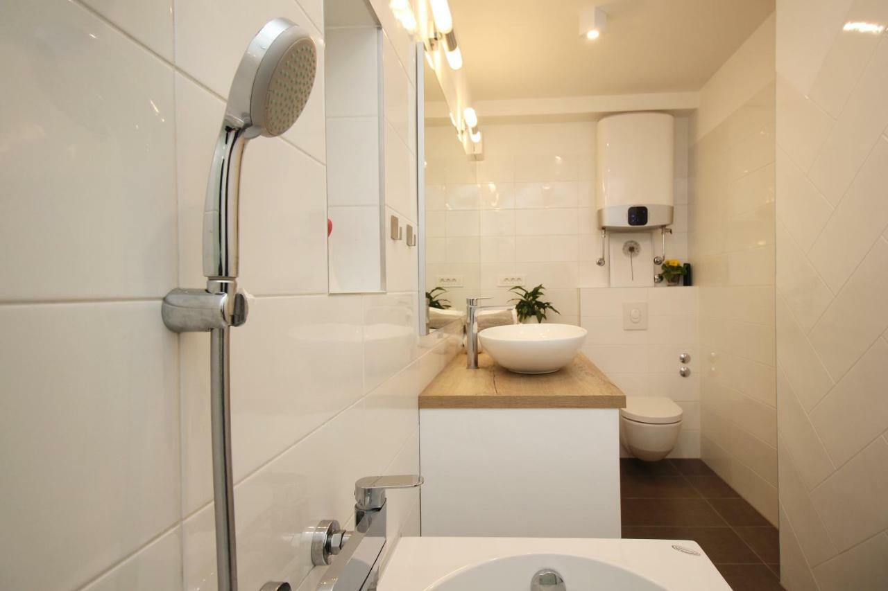 Apartmani Leo-Marin Makarska Dış mekan fotoğraf